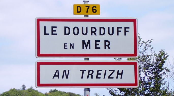 Adresse en breton : An Treizh / La Dourduff en Mer